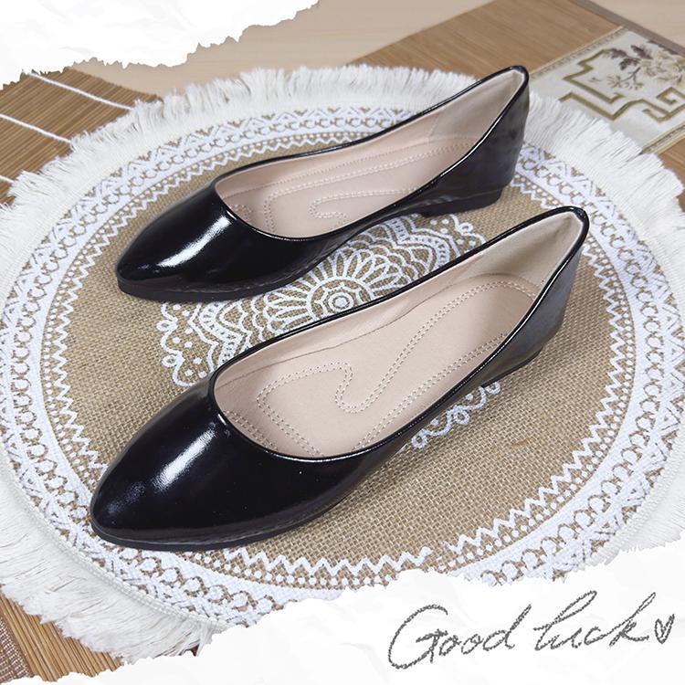 Fashion Flat Shoes for Women 2025 Spring and Autumn New Silver Shallow Mouth Pointed Toe Plus Sized Shoes 42 43 44 Ladies Women