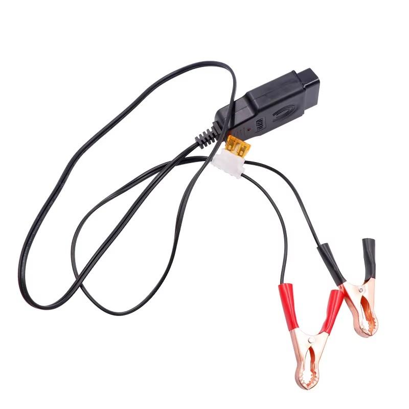 

Профессиональный OBD2 Сохранитель памяти автомобильного аккумулятора Инструмент резервного питания Тестер разряда аккумулятора Набор для безопасной замены/замены аккумулятора