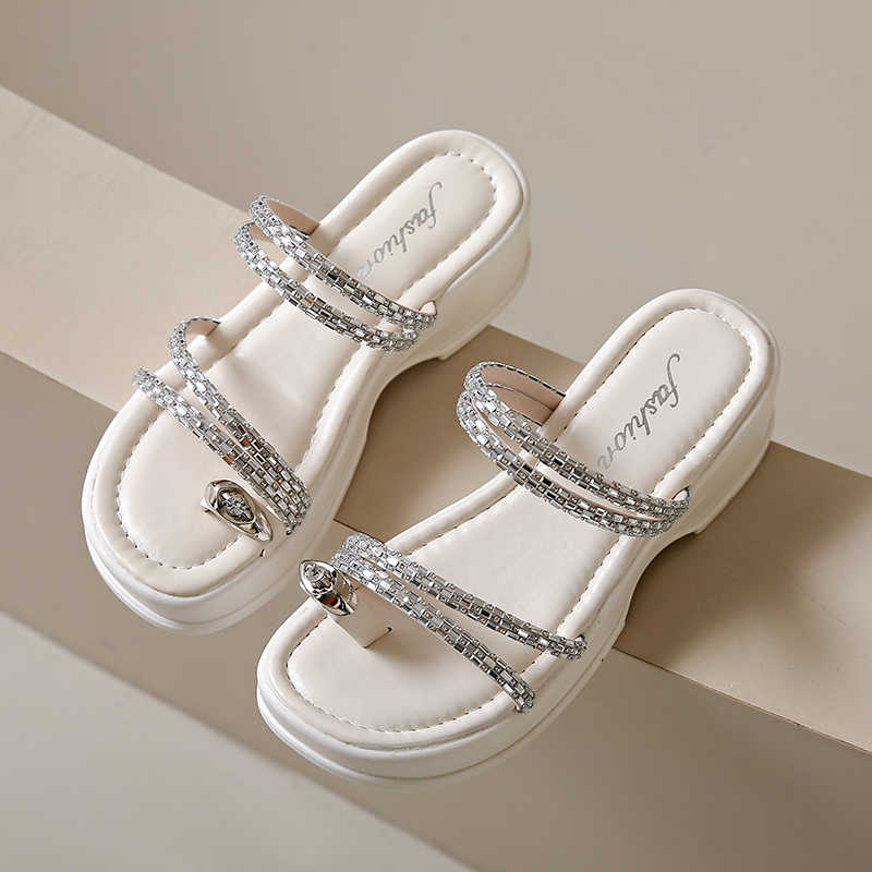Fashion Super Lightweight Ete Woman's Sandals Sporty Pie Shoes Slippers For The Sea Sneakers Sports Novelty Shuse Universal Brands