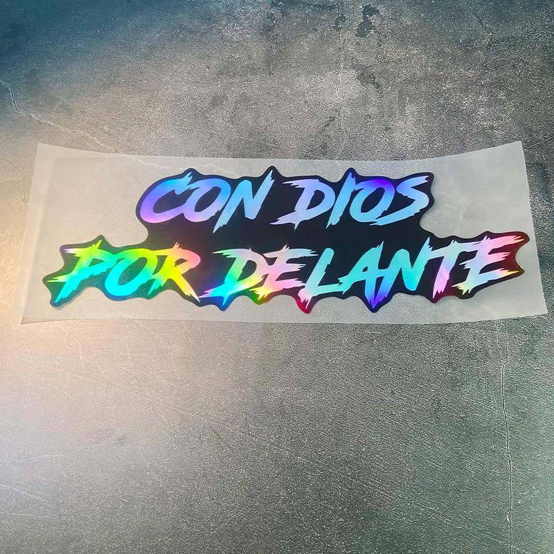 1PC CON DIOS POR DELANTE Car Stickers Waterproof for Motorcycle Helmet Cases Car Triangle Windows Body Bumper Trunk Vinyl Decals