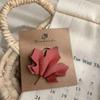 Sophisticated Maple Leaf Hair Clip Luxurious Leather Hairclip Antiskid Hairpin Natural Styles Hair Accessory
