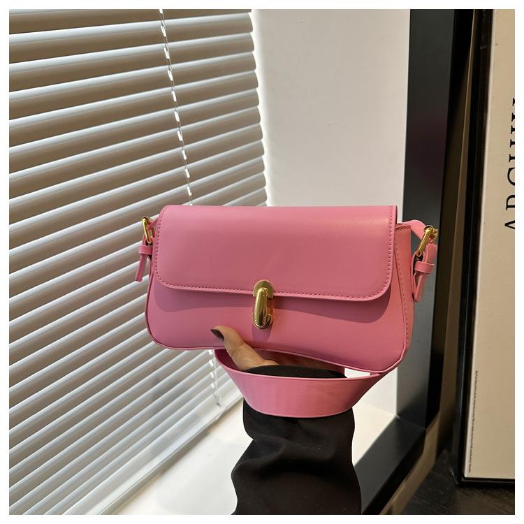 Personality Trend 2025 New Lock Fashion Retro Underarm One Shoulder Portable Underarm Women's Small Square Bag