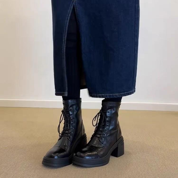 Francouzský retro styl kulatá špička silný podpatek krátké boty dámské 2025 nové všestranné módní tenké boty zadní zip Martensky