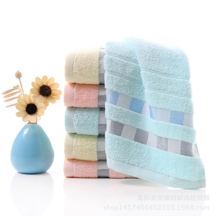 Bavlněný ručník se čtvercovým vzorem pro domácnost a mytí obličeje