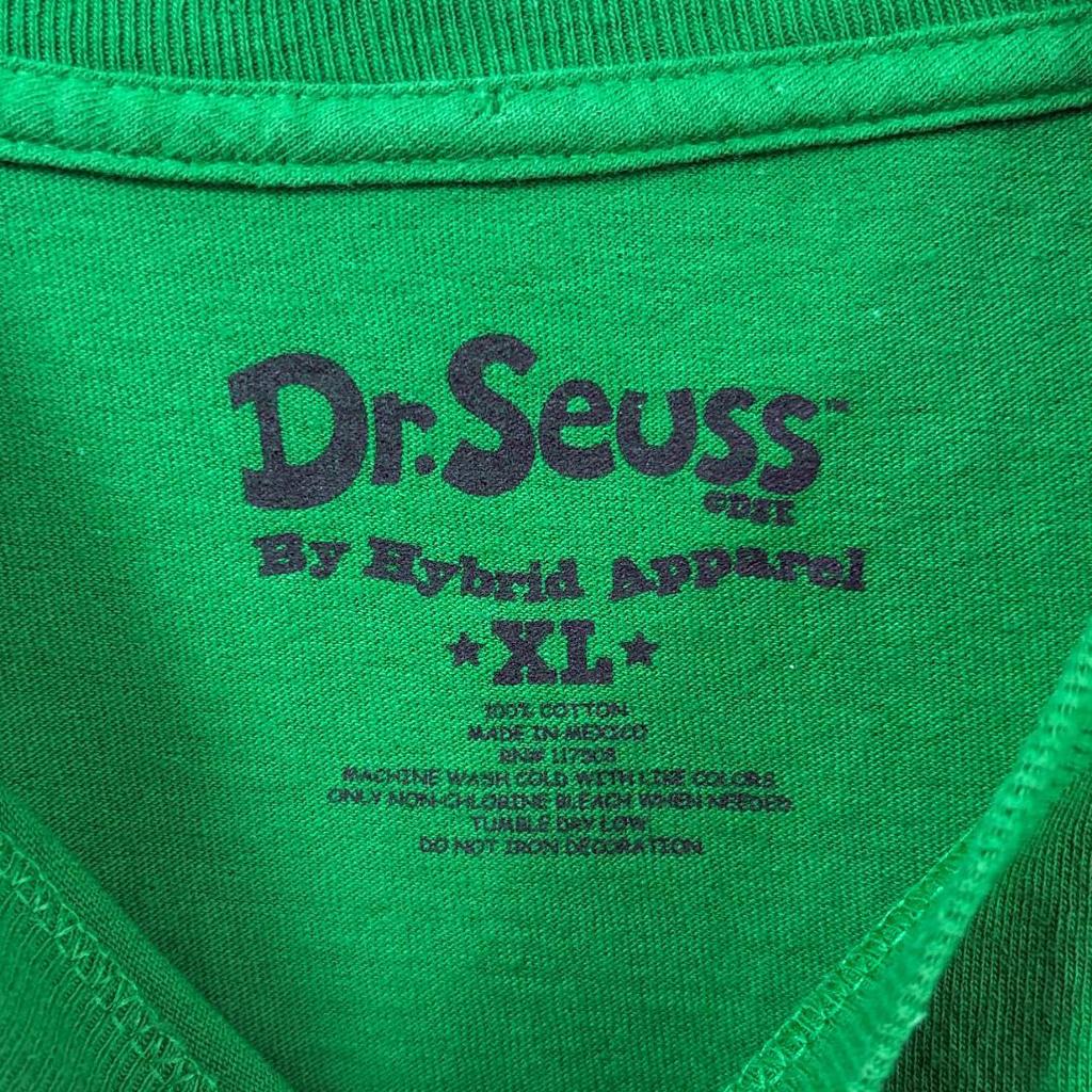 [USED] XLUS Vintage Anime T-Shirt Dr. Seuss The Grinch Picture Book Movie