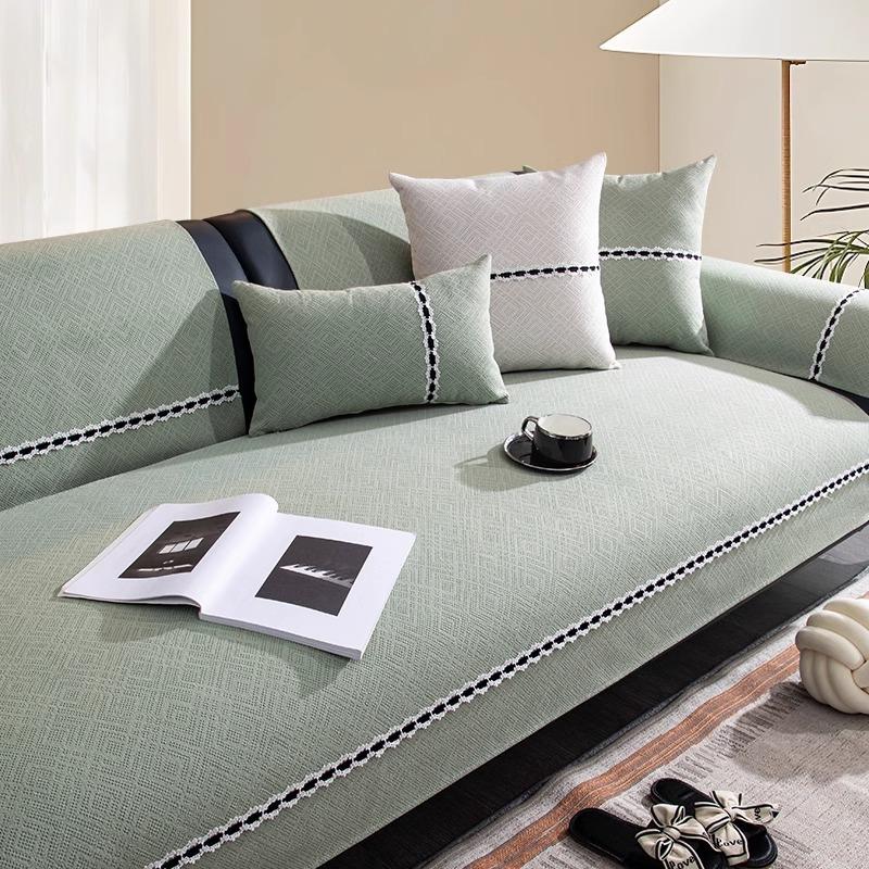 

Chenille Sofa Cushion, All-Season Non-Slip Seat Cushion, New Straight Row Sofa Cover Cover Cloth Towel 70*70cm