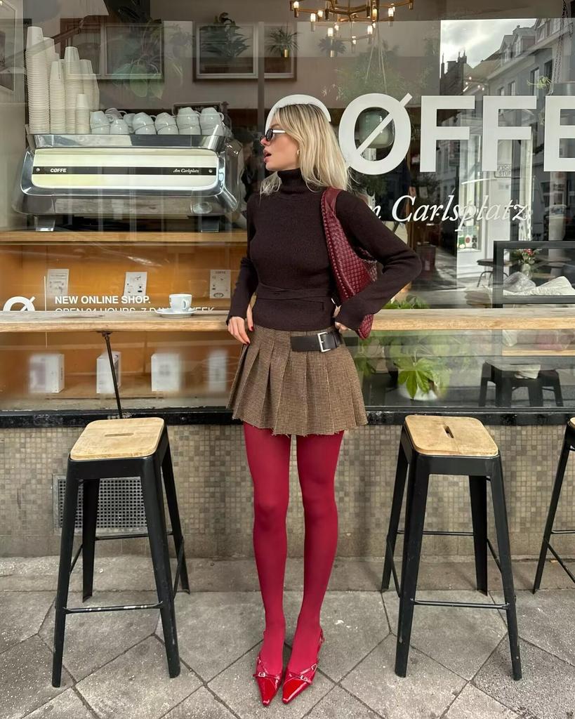 Spring 2025 European & American Women's Fashion Suit: Blazer & Houndstooth Pleated Skirt Set