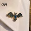 Daily Wear Decorative Pin Halloween Rhinestone Bat Brooch, Retro Gothic Shaped Lapel Brooch Pin, Jewelry Accessory for Clothing Bags Scarves Sweaters
