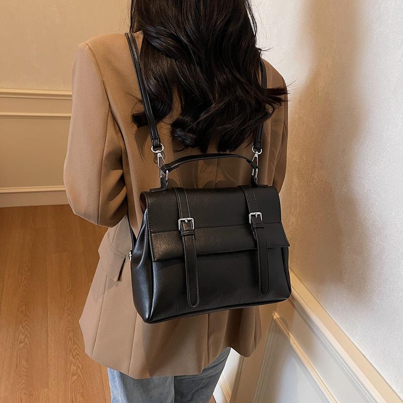 Retro College Style Large-capacity Handbag Women's 2025 Spring New Korean Version Solid Color Backpack Texture Messenger Bag