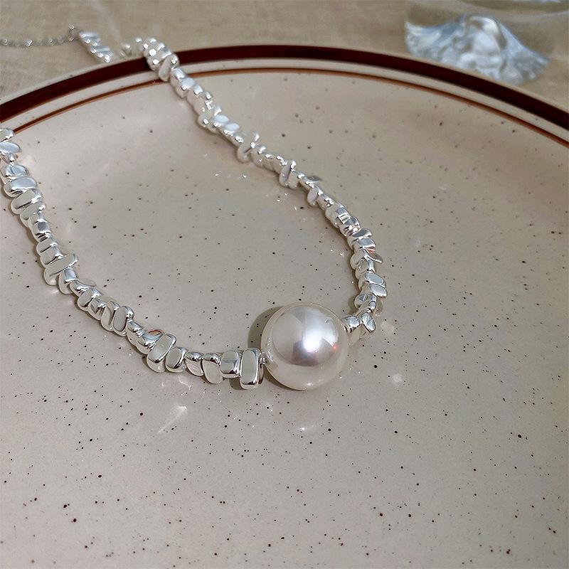 European and American Ins Cold Wind Artificial Opal Necklace Casual Sweet and Cool Personality Sweater Chain Collarbone Chain Necklace Decowomen