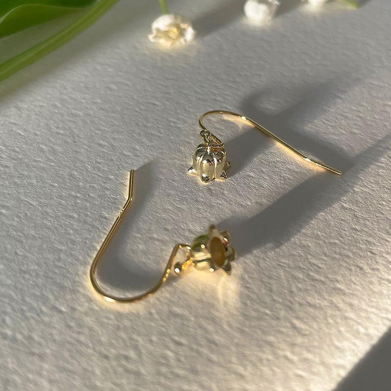 Lag Earrings for Women with High-end Niche Design New Trendy Lily of The Valley Flowers