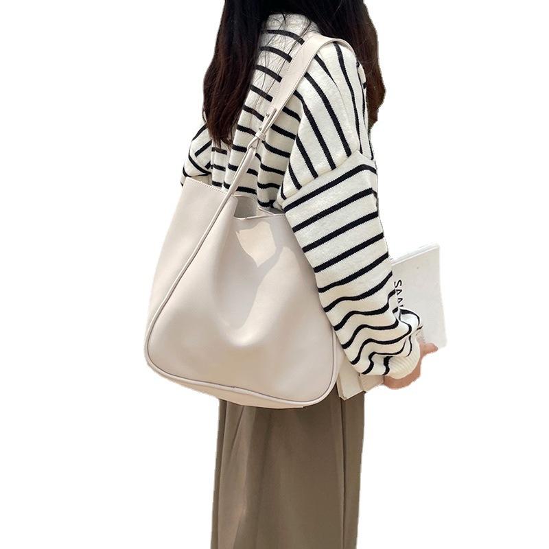 Large-capacity bag women's 2025 new fashion retro summer commuter tote bag niche shoulder armpit bag versatile