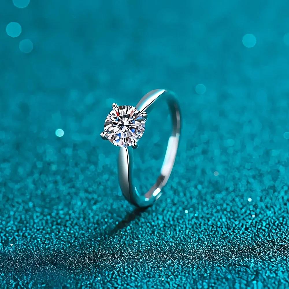 

Halaile D Color Moissanite S925 Silver Solitaire Ring Trendy Fine Jewelry Women Bridal Engagement Wedding Gift 4.5&0.5CT 5MM