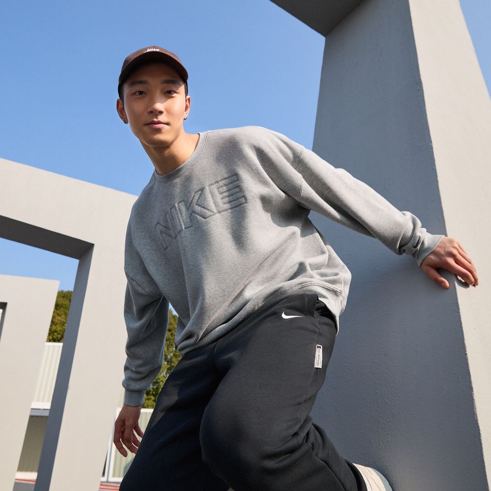 Nike Sportswear FW25 Sweatshirt Men s Gray L