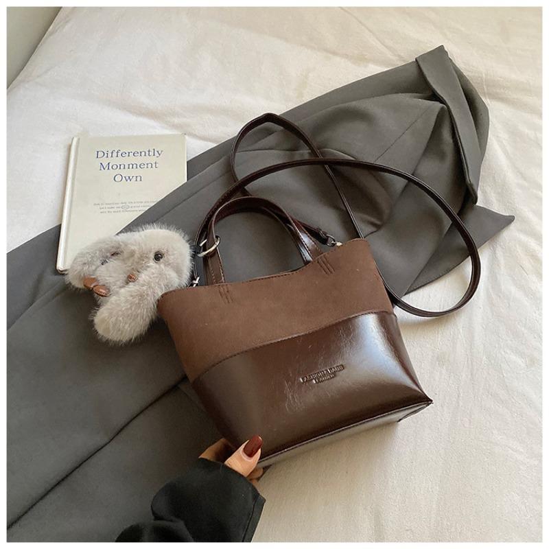Casual retro simple shoulder bag fashionable personalized messenger bag winter new women's trend bucket bag