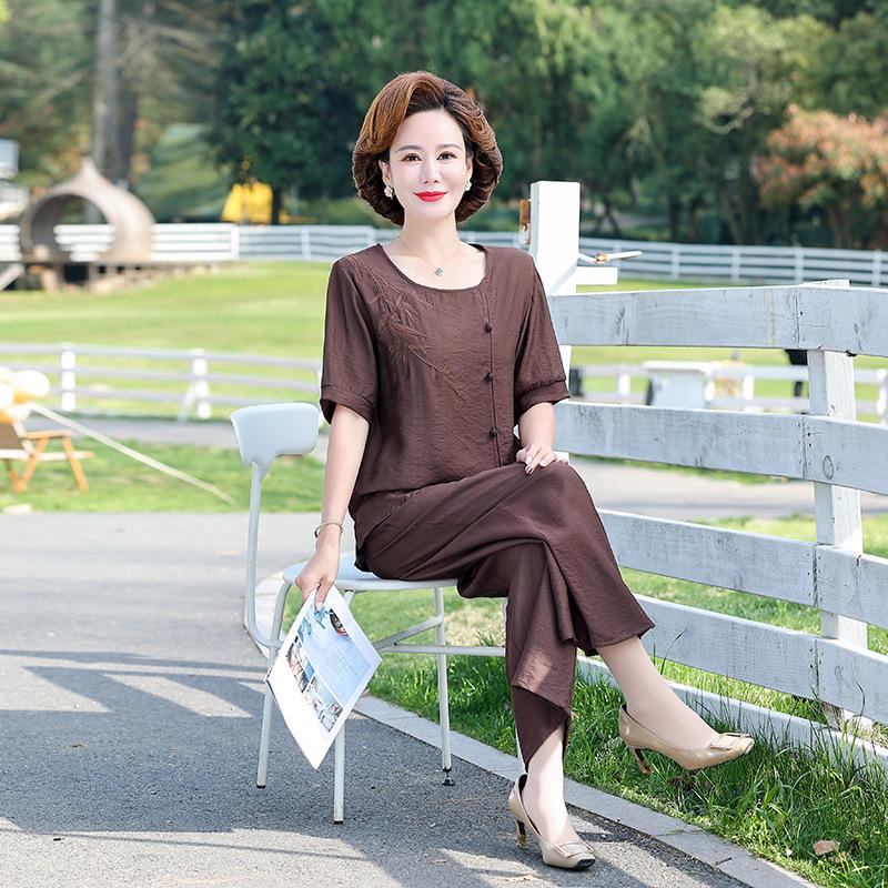 

2024 Mom s Fashionable Cotton Linen Summer T-Shirt for Middle-Aged Women 2XL (105-120 kg) кавовий