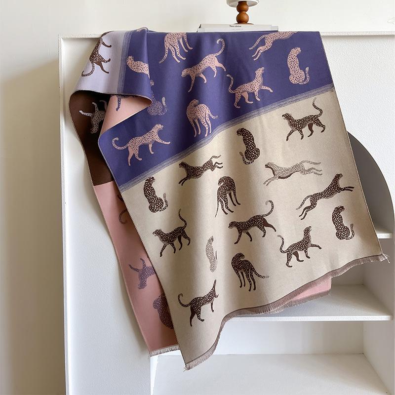 Warm Imitation Cashmere Scarf Women'S Double-Sided Cute Cartoon Lion Color Matching Thickened Scarf Air Conditioner Shawl
