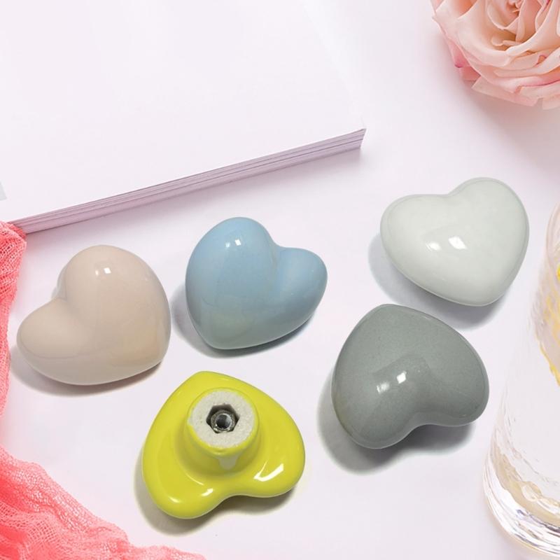Playful Heart Shaped Ceramic Knobs Charming Ceramic Heart Cupboard Pull Simple Installation for Children Smooth Surfaces