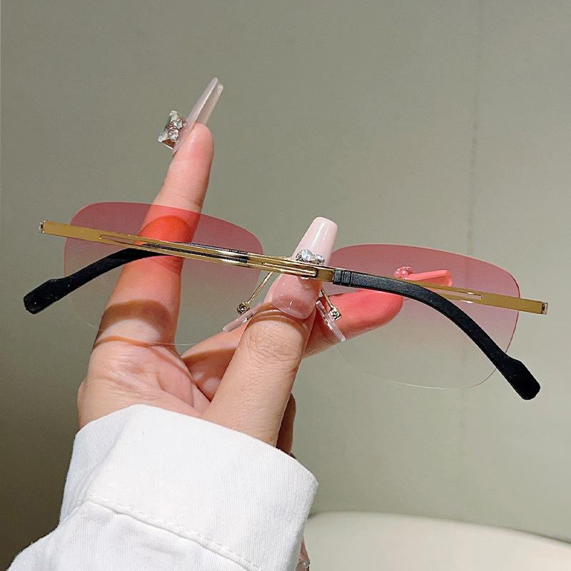 Vintage Rimless Sunglasses Women For Men Luxury Brand Designer Sun Glasses Punk Popular Pink Outdoor Lady Eyeglasses Uv400
