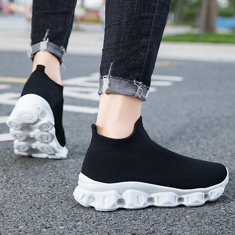 New Large Size Fly-woven Summer and Autumn Breathable Sports Shoes One Pedal Casual Shoes Couple Shoes