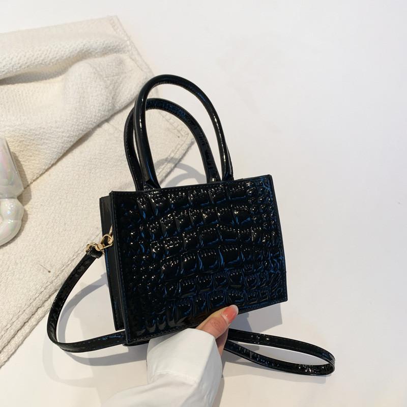 Trendy Retro Pu Handbag Small Square Bag For Fall Fashion With Unique Stitching