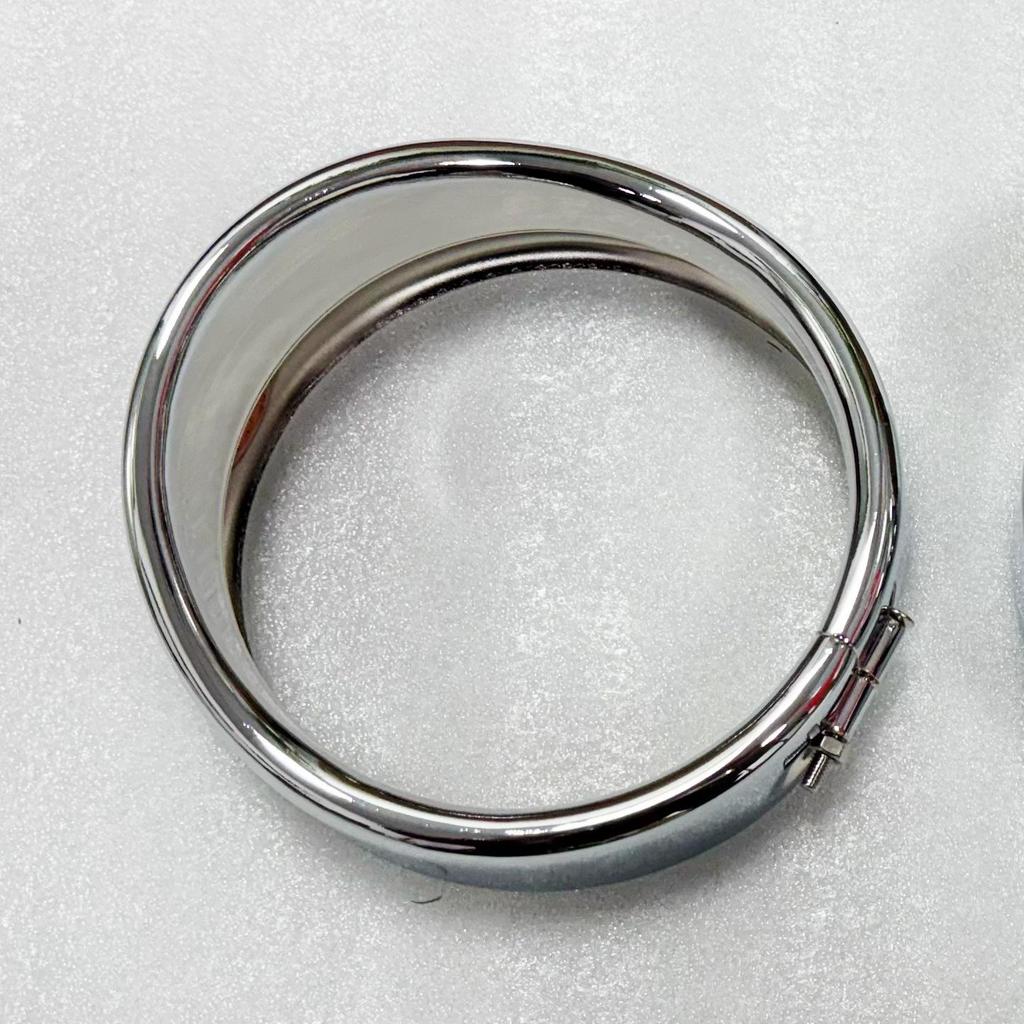 4.5-Inch Visor Fog Light and Headlight Trim Ring for Harley