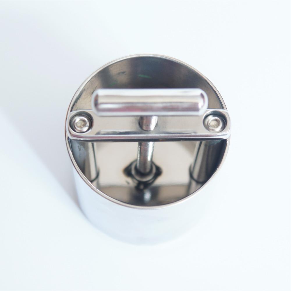 Stainless Steel Testicle Squeezer Device,Scrotum Pendant,Ball Stretchers,extruding Testicle Chastity Lock,Cock Ring,Sex Toy, S081