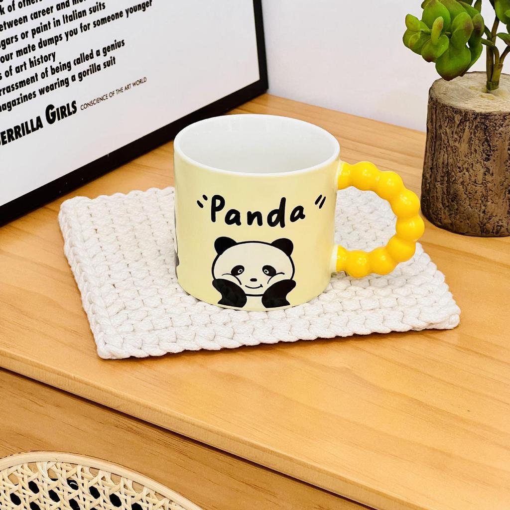 Creative Cartoon Ceramic Cup with Lid and Spoon Family Mug Ins Fengshui Cup for Girls Large Capacity