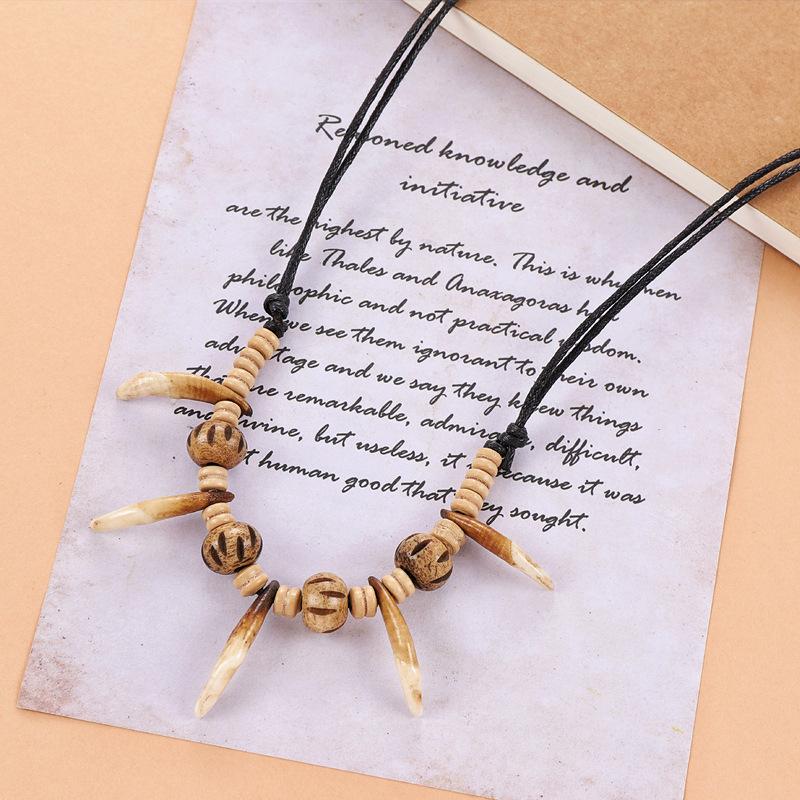 Vintage Hundezahn Halskette Herren und Damen Persönlichkeit Xizang Yakknochen Anhänger Wilder Anhänger Stammes Wolfszahn Accessoires
