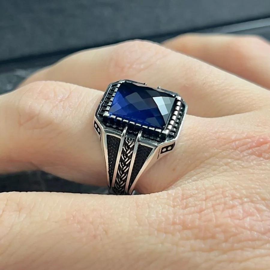 Neuer Retro-Ring aus Legierung mit Zirkonia-Einlage für europäische und amerikanische Männer