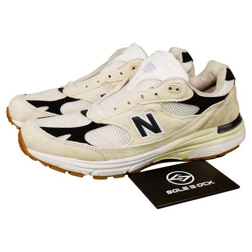 

New Balance 993 Made in USA Sea Salt Black U993WS EU 40 слоновая кость