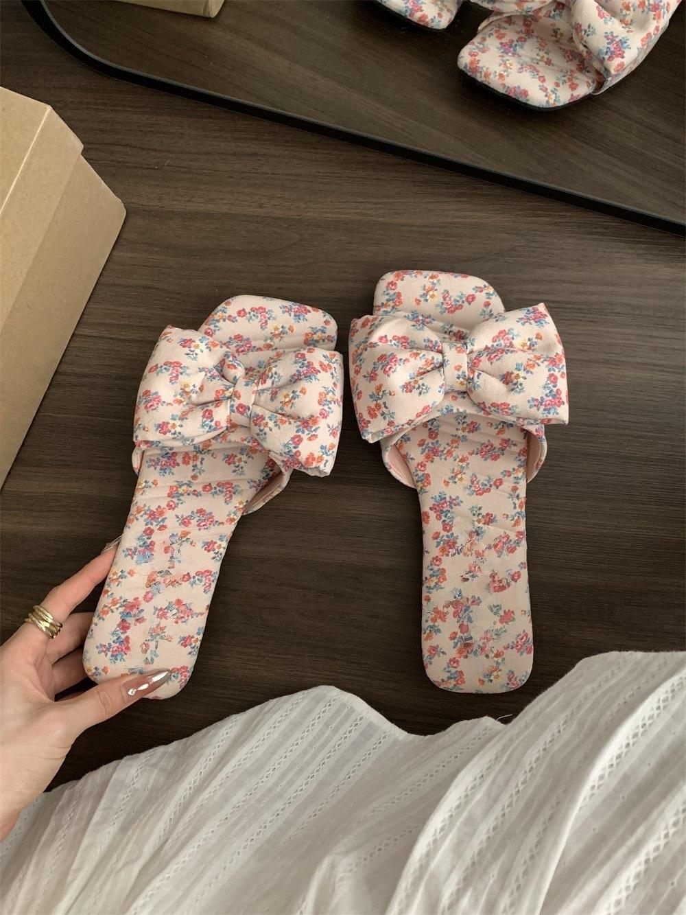 

Flat-bottomed bow French small cool slippers fairy shoes 2025 new summer vacation beach shoes yellow sandals 35