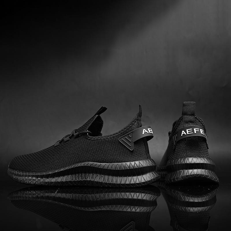 Large size men's shoes light and breathable running shoes outdoor sports coconut shoes flying woven mesh casual walking shoes men