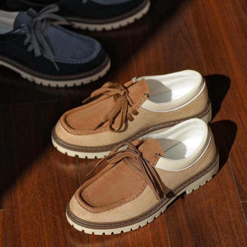 New Luxury Fashion Men Shoes Vintage British Tooling Leather Shoes Cow Suede Loafers Breathable Sneakers Designer Shoes Men