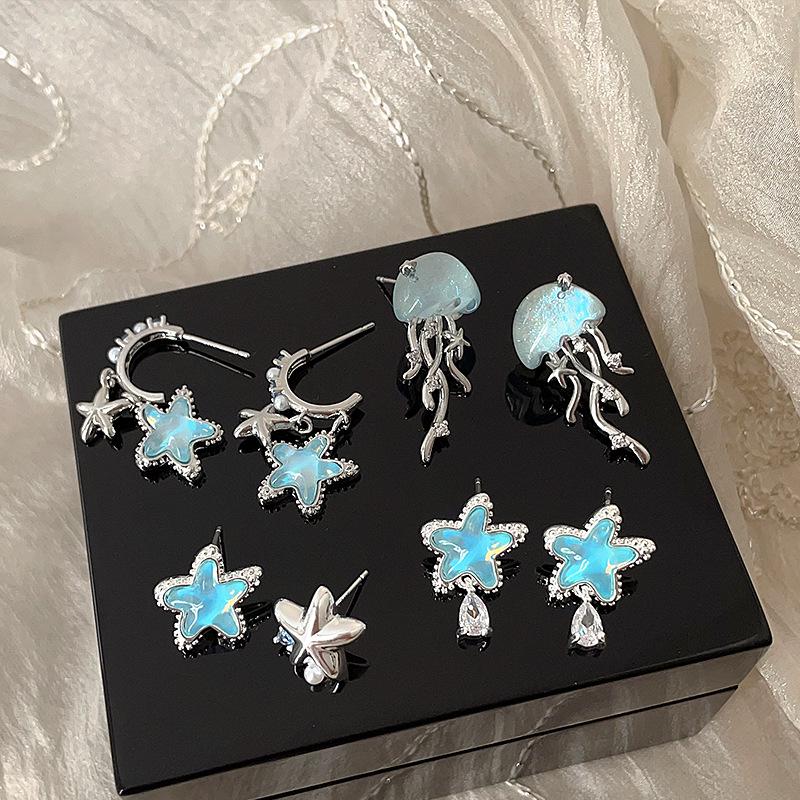Fresh Blue Star Jellyfish Earrings - Unique, Fashionable, Elegant, Versatile Studs for Women