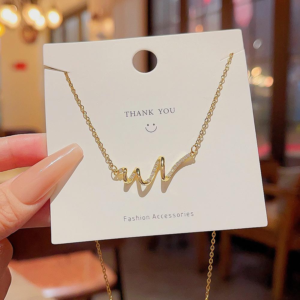 Hot neck stainless steel necklace jewelry female fashion temperament line pendant light luxury niche colorfast clavicle chain.