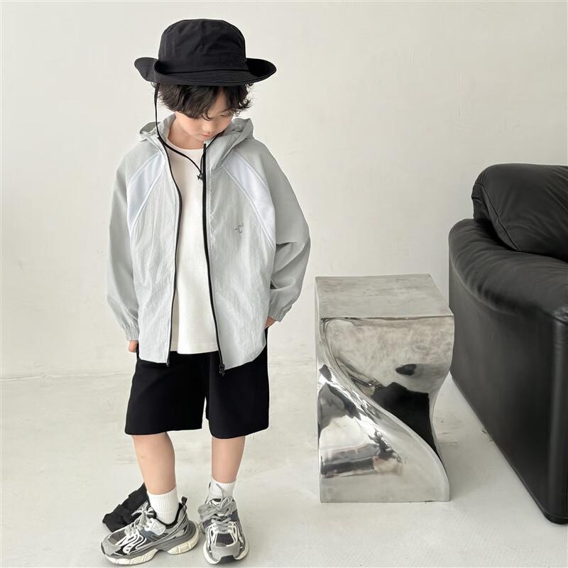 Boys' Lightweight Hooded Outdoor Jacket
