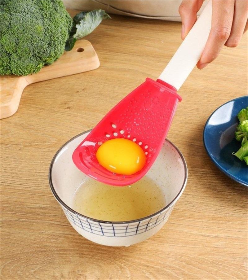 Multifunctional Kitchen Cooking Spoon Heat-resistant Hanging Hole Innovative Potato Garlic Press Colander Tableware Tool