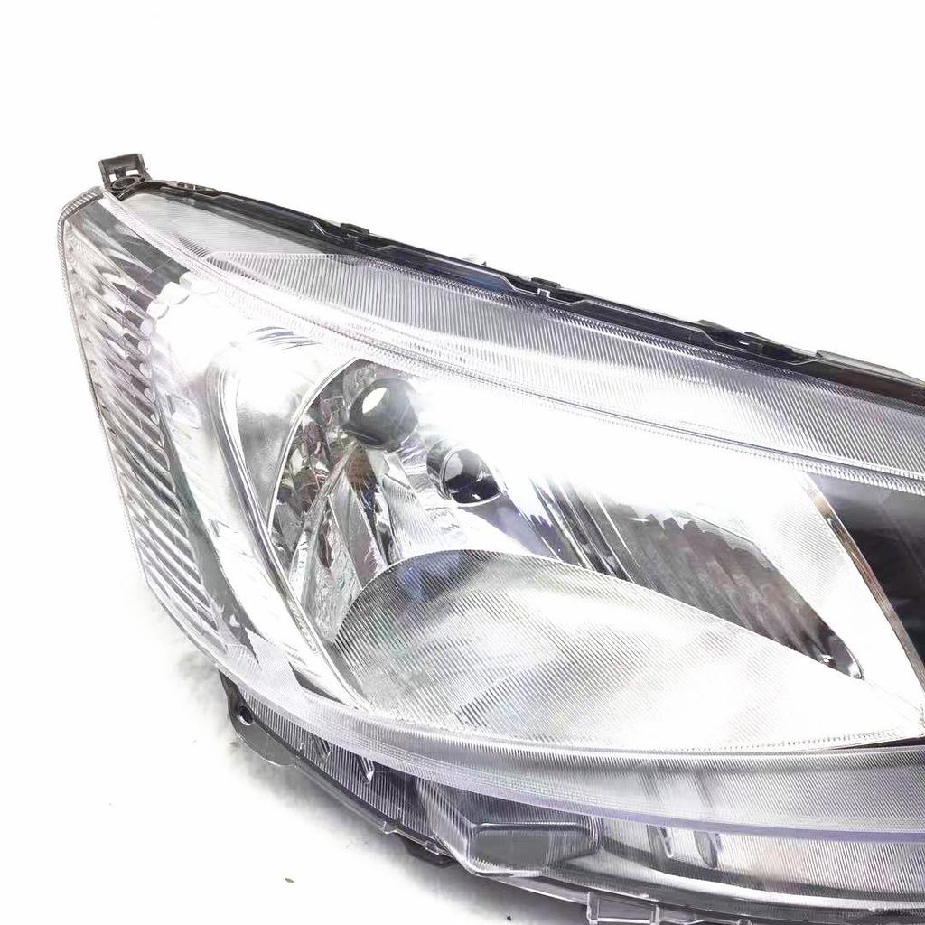 Zhengzhou Business Car NV200 Headlight Assembly: Premium Front Light & Lampshade