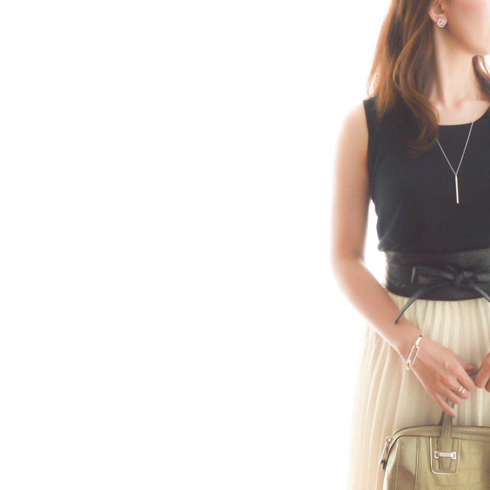 [Naot Jewelry] Square Motif Pierce Stud Earrings Silver np010