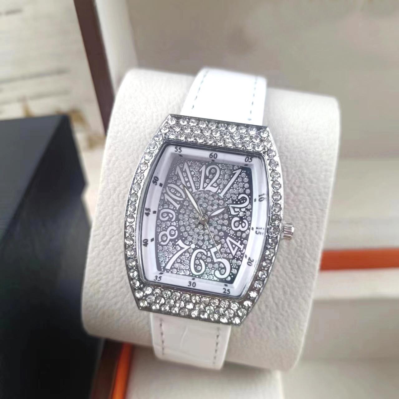 Xiaohongshu With Gypsy Star Diamond Watch Female Starry Sky Quartz Couple Belt Watch