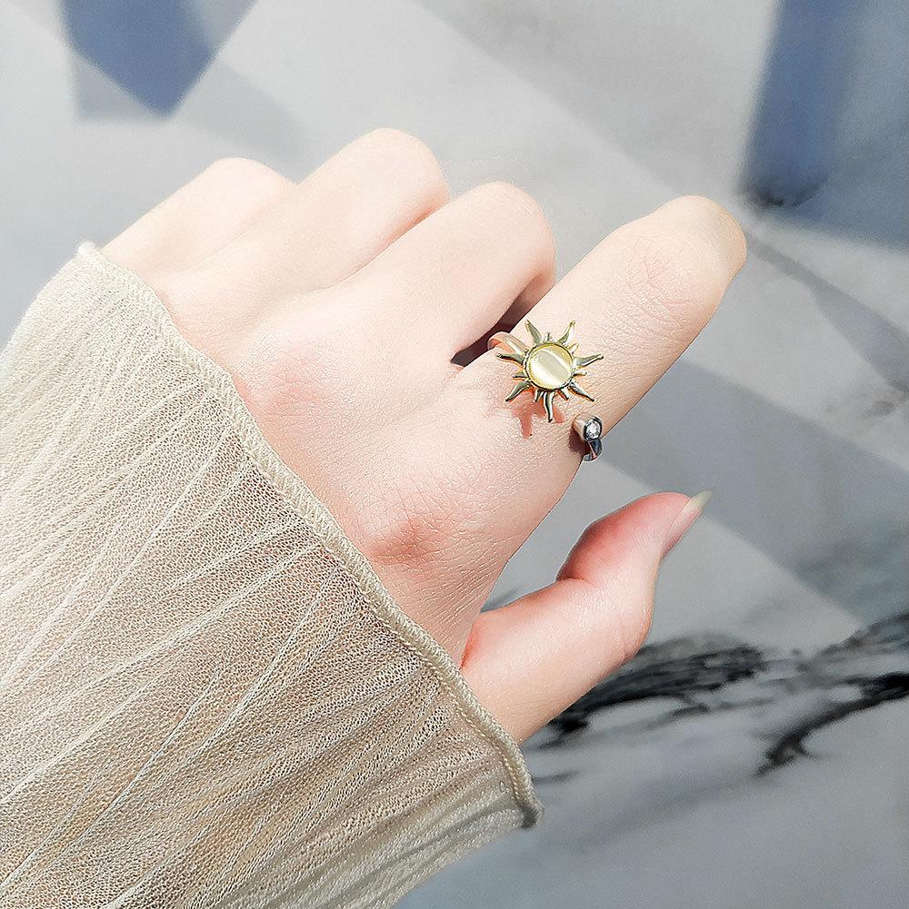 Sunflower Spinning Ring Adjustable Stress Relief Band With Universal Wheel Design Stackable Fashion Jewelry For Women