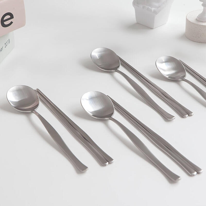 Nicott Satin 4-Person Cutlery Set