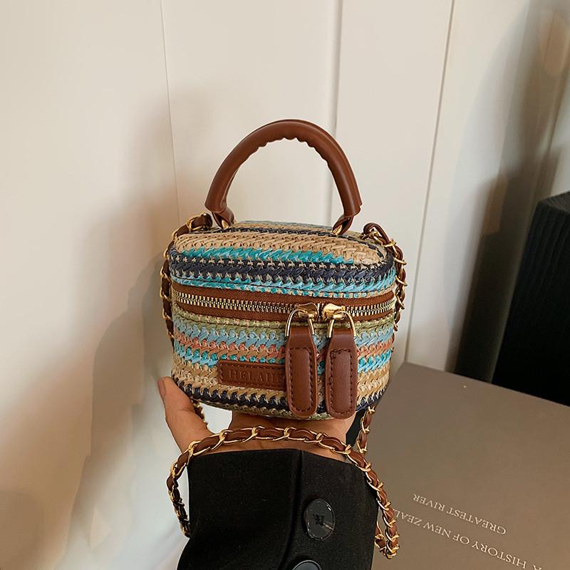 Chic Woven Pu Mini Handbag Stylish Striped Pattern Ultra-light Trendy Purse