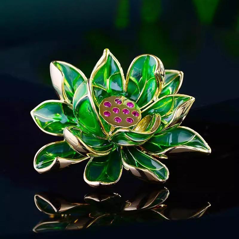 Lotus Brooch, High-end Women's Exquisite Enamel Lotus Brooch, Niche Design Sense Brooch