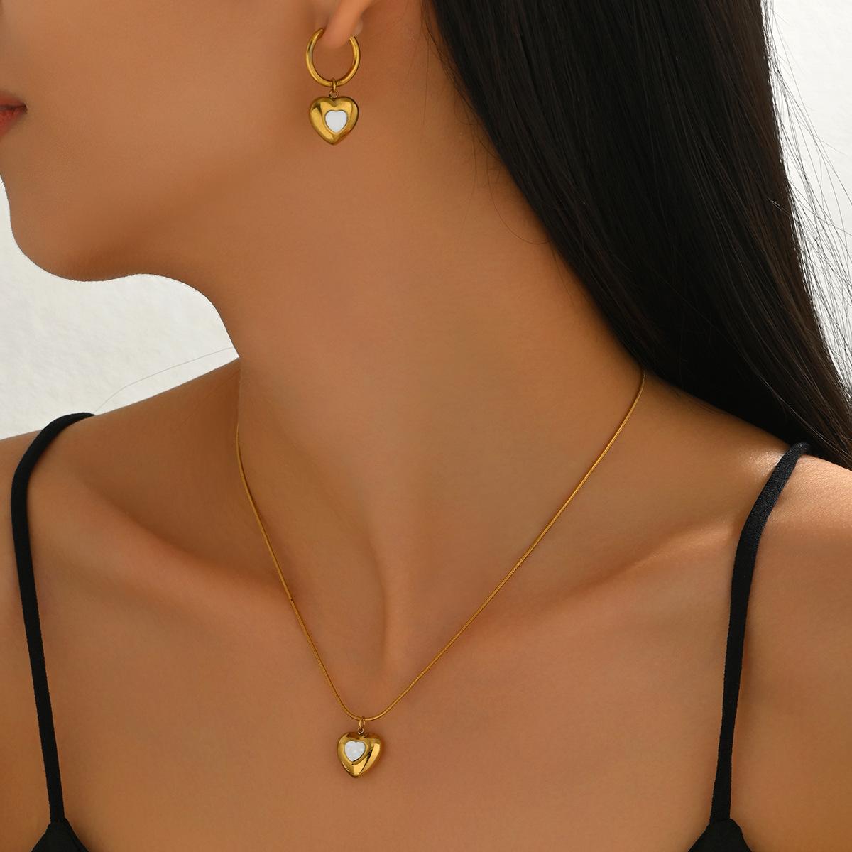 

Wind lady earrings necklace set niche love 18k electroplating design long pendant chain women