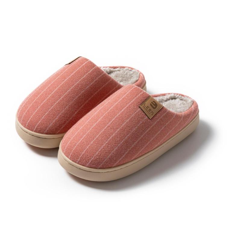 

Под чертой цельнохлопковые тапочки женские новые зимние домашние теплые парные плюшевые тапочки мужские 36-37