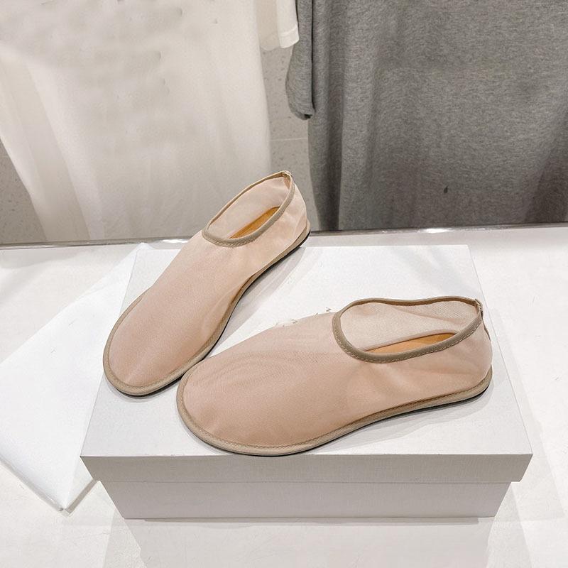 Transparent mesh sandals casual and comfortable flat shoes women's feet breathable hollow fishing net single shoes