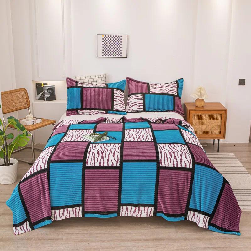 Flannel sheets, warm milk duvet, single and double sided fleece blankets, summer thin blankets, cover blankets