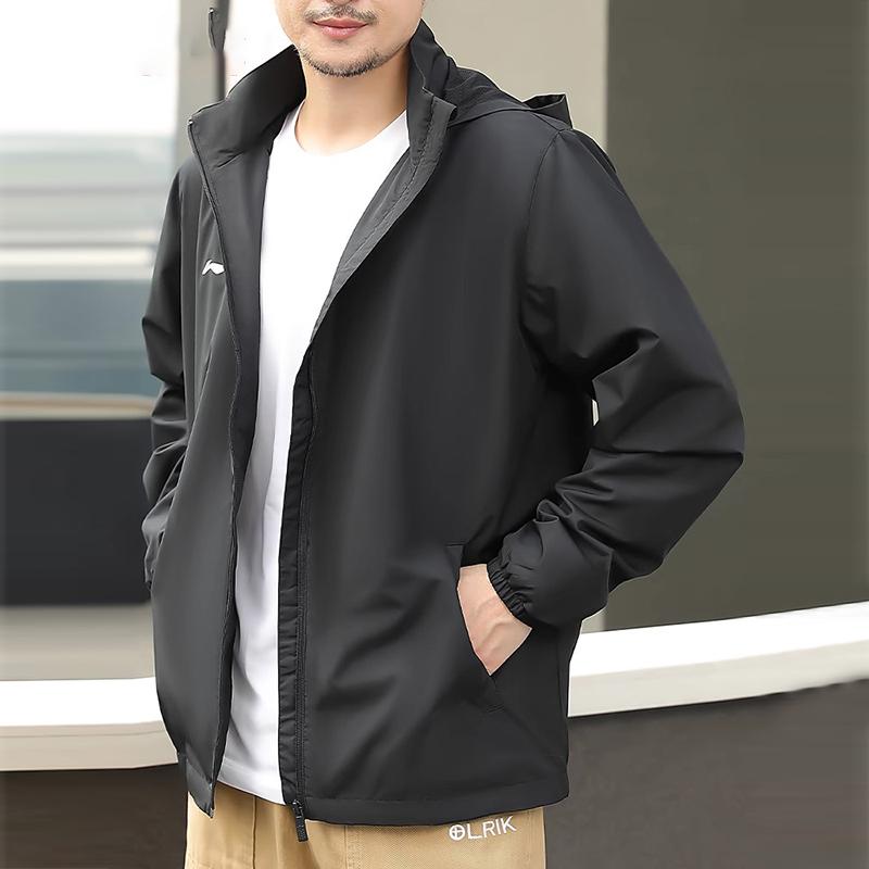 Li Ning Fitness Series Solid Color Logo Loose Windbreaker Hoodie Men Outerwear Black YFDT201-1